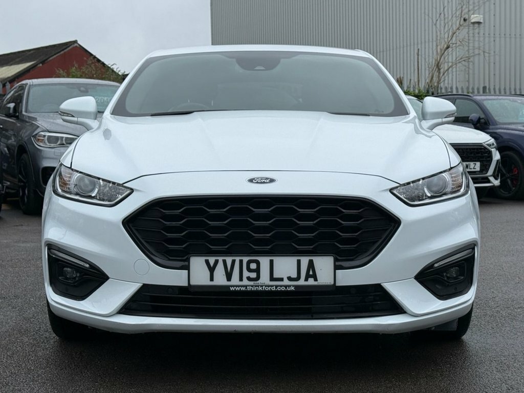 Ford Mondeo 2L St-line Edition White #5