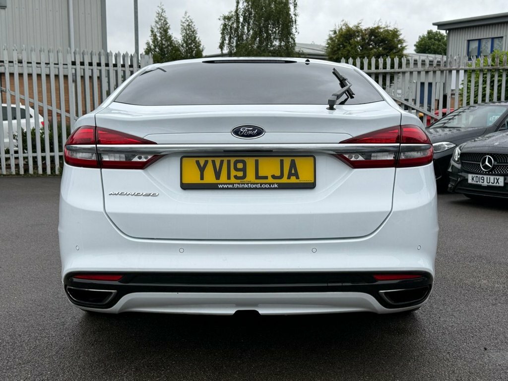 Ford Mondeo Hatchback White #7