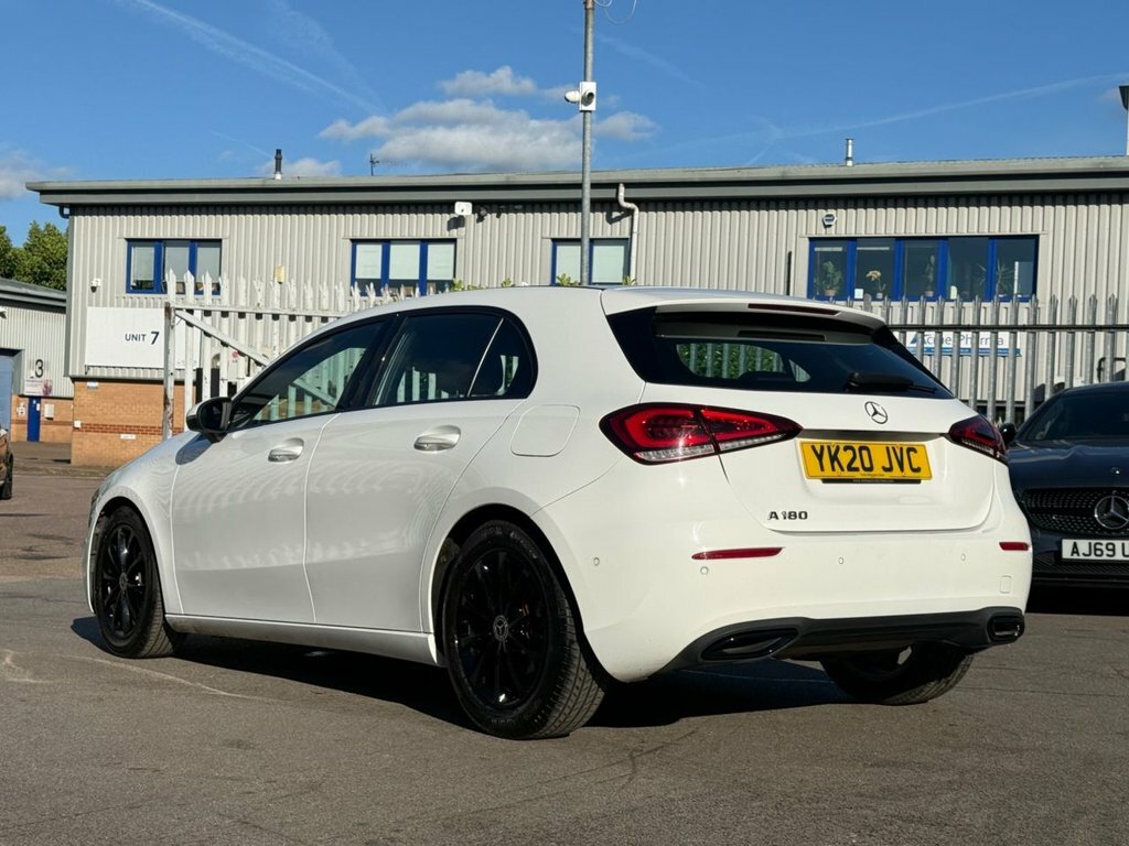 Mercedes-Benz A Class 1.3L Sport White #3