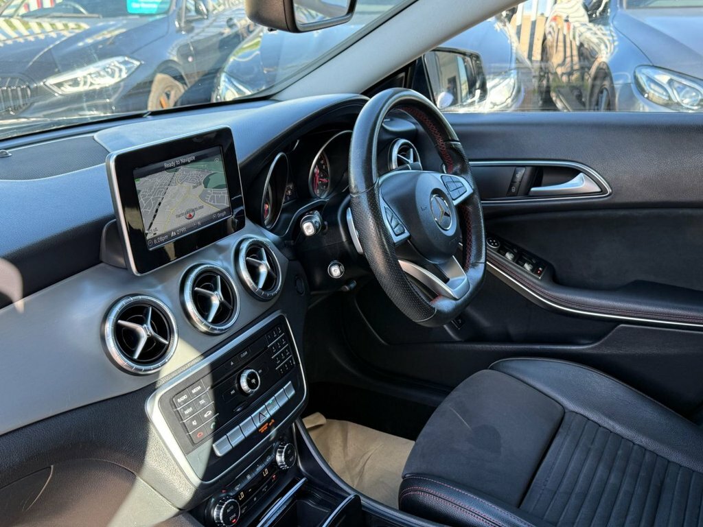 Mercedes-Benz CLA Class Cla 200 Amg Line Edition Grey #10