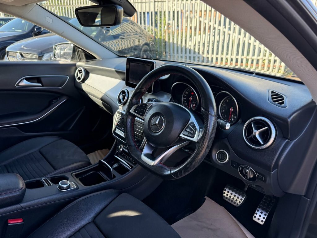 Mercedes-Benz CLA Class Cla 200 Amg Line Edition Grey #35