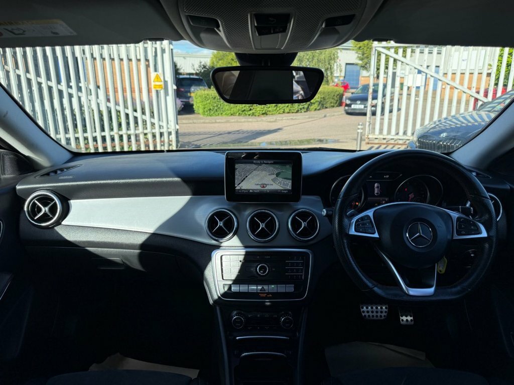 Mercedes-Benz CLA Class 1.6L Amg Line Edition Black #2