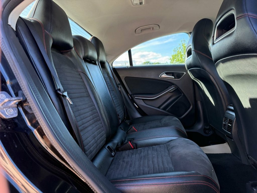Mercedes-Benz CLA Class 1.6L Amg Line Edition Black #6