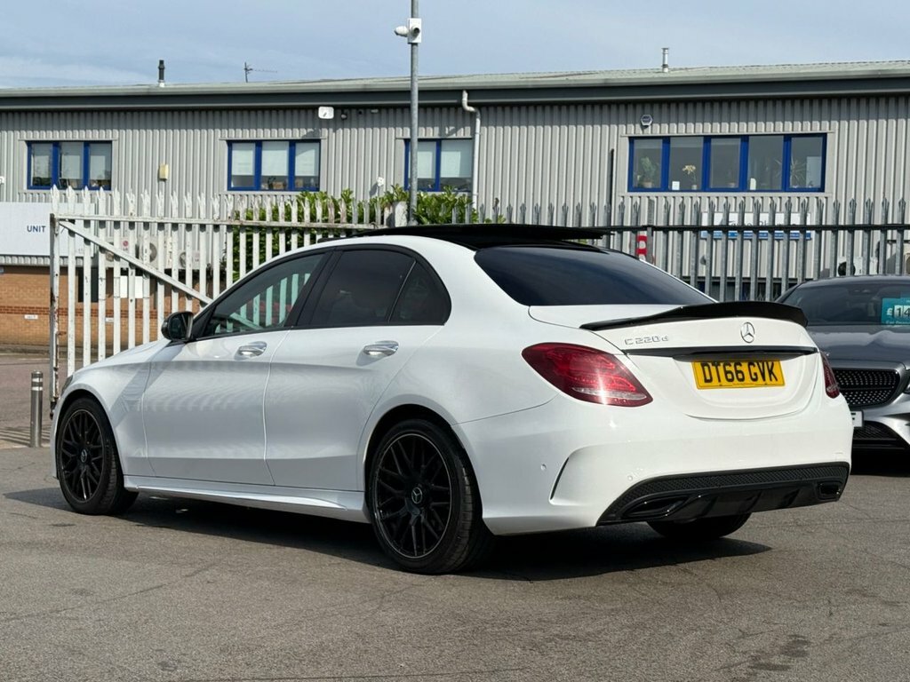 Mercedes-Benz C Class 2.1L Amg Line White #3