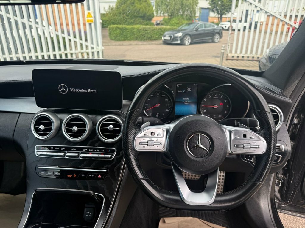 Mercedes-Benz C Class 2L Amg Line Black #6