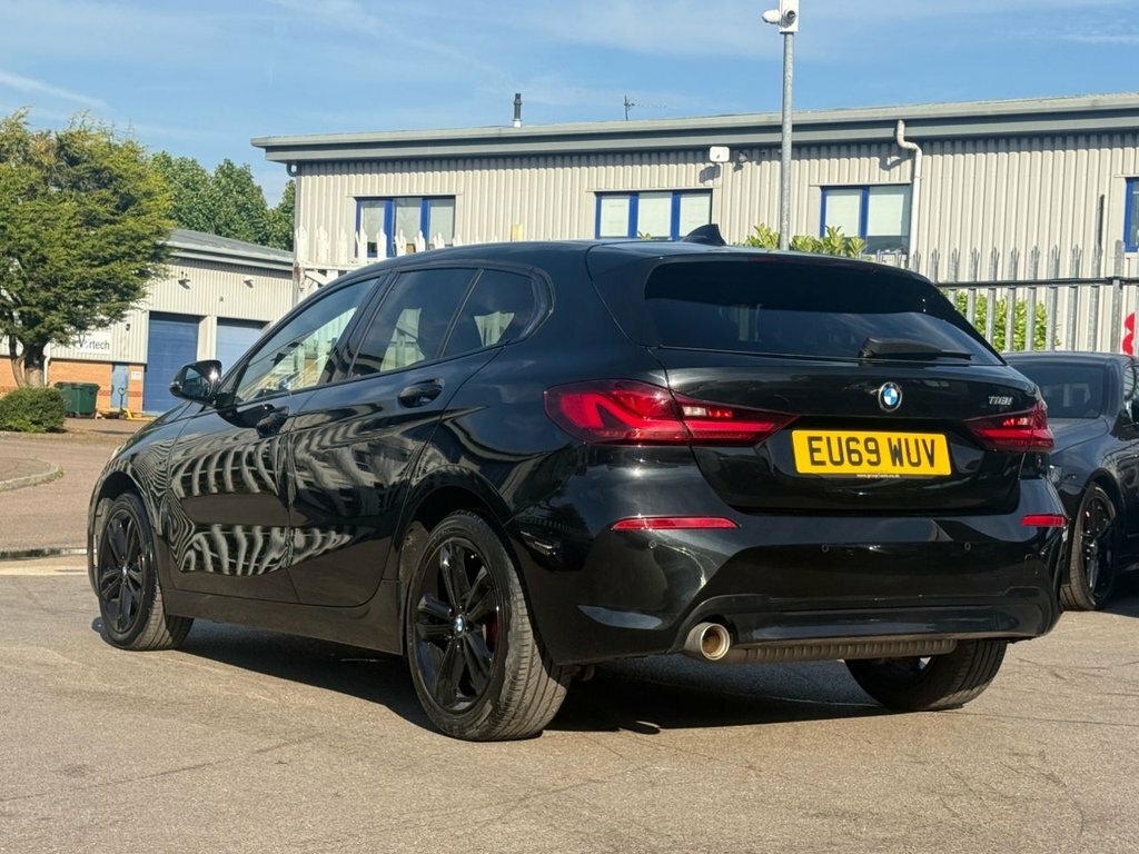 BMW 1 Series 1.5L Sport Black #3