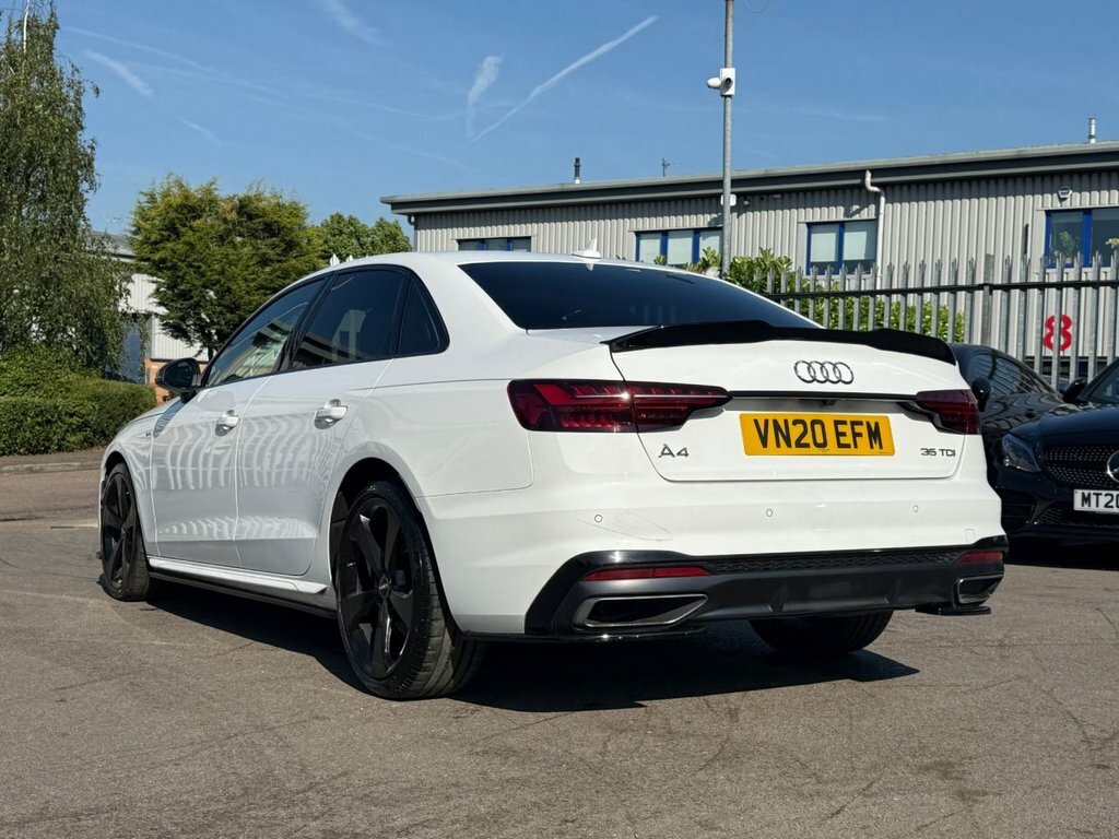 Audi A4 2L Black Edition White #3