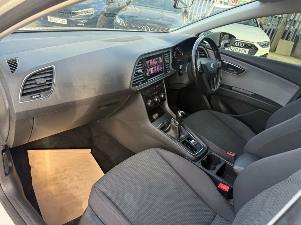Seat Leon Estate 1.6 Tdi Se Technology St Dsg Euro 6 Ss 5 White #76