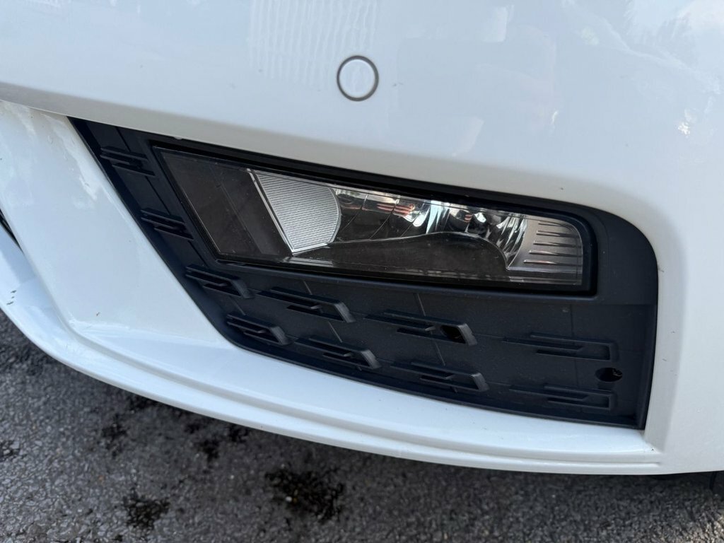 Seat Leon Estate 1.6 Tdi Se Technology St Dsg Euro 6 Ss 5 White #25