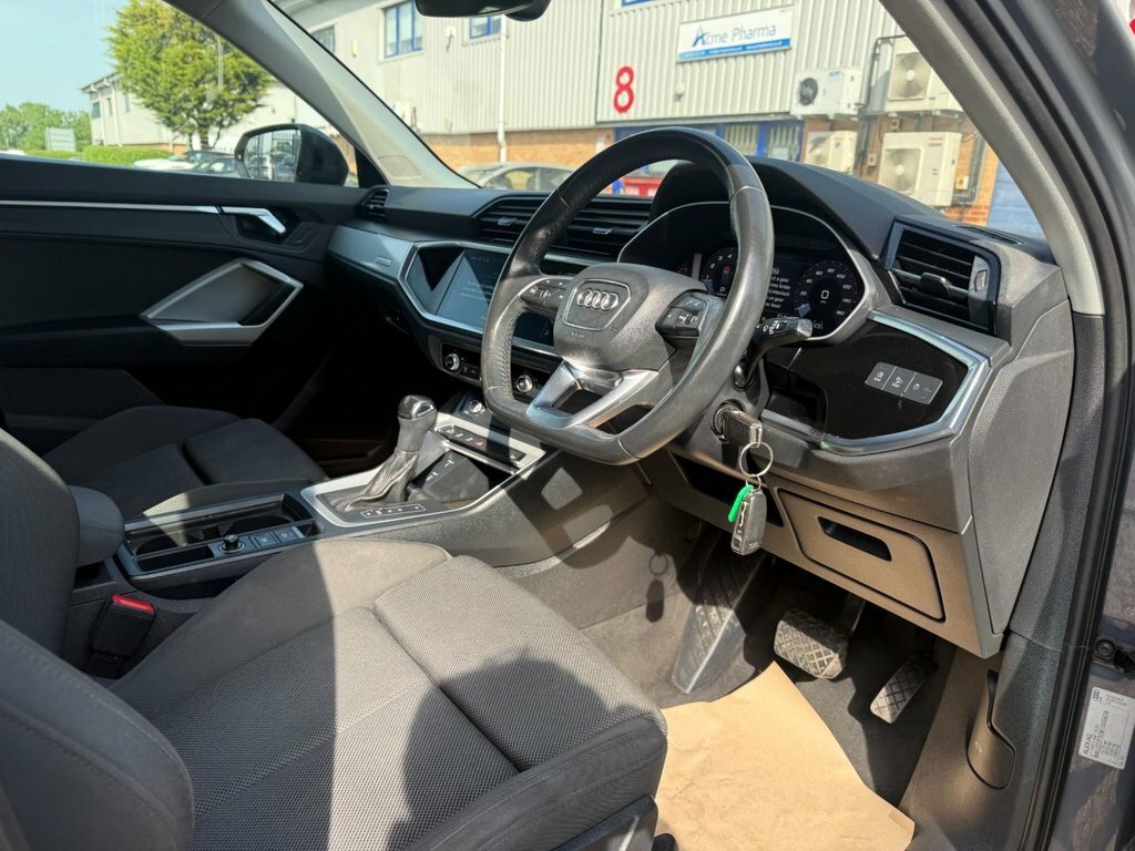 Audi Q3 1.5L Sport Grey #5