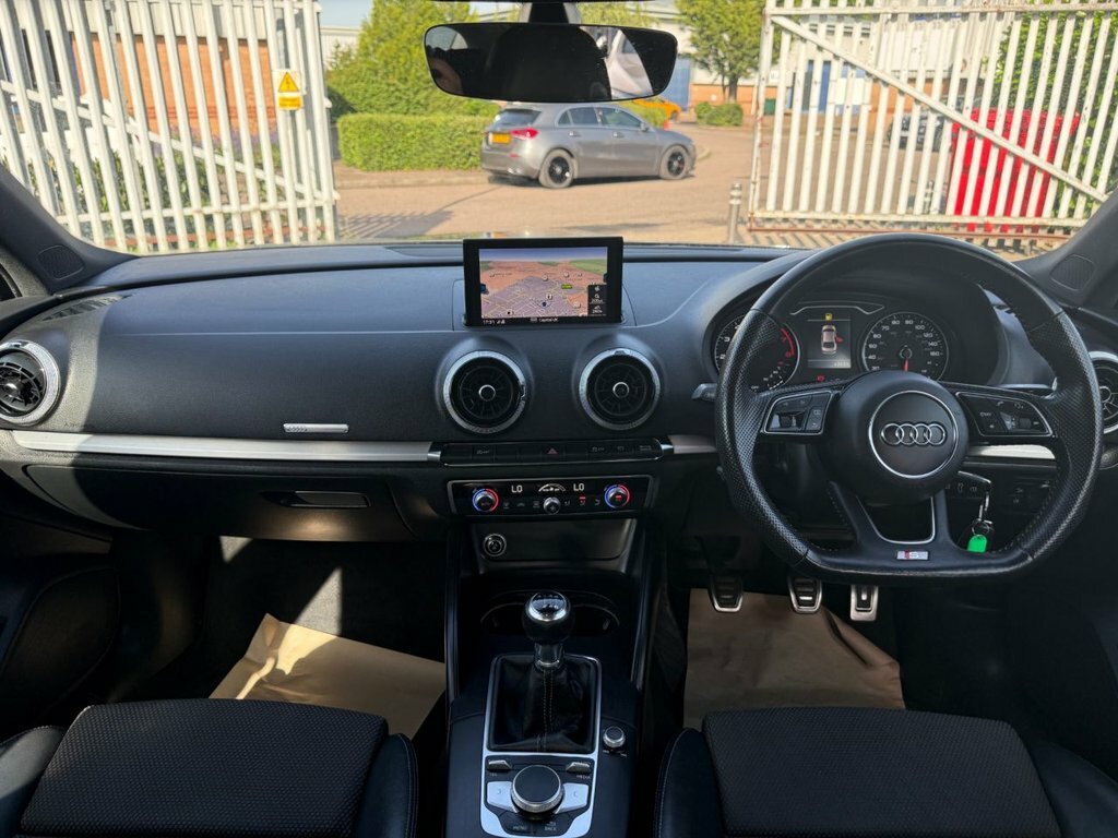 Audi A3 1.5L S Line Black #2