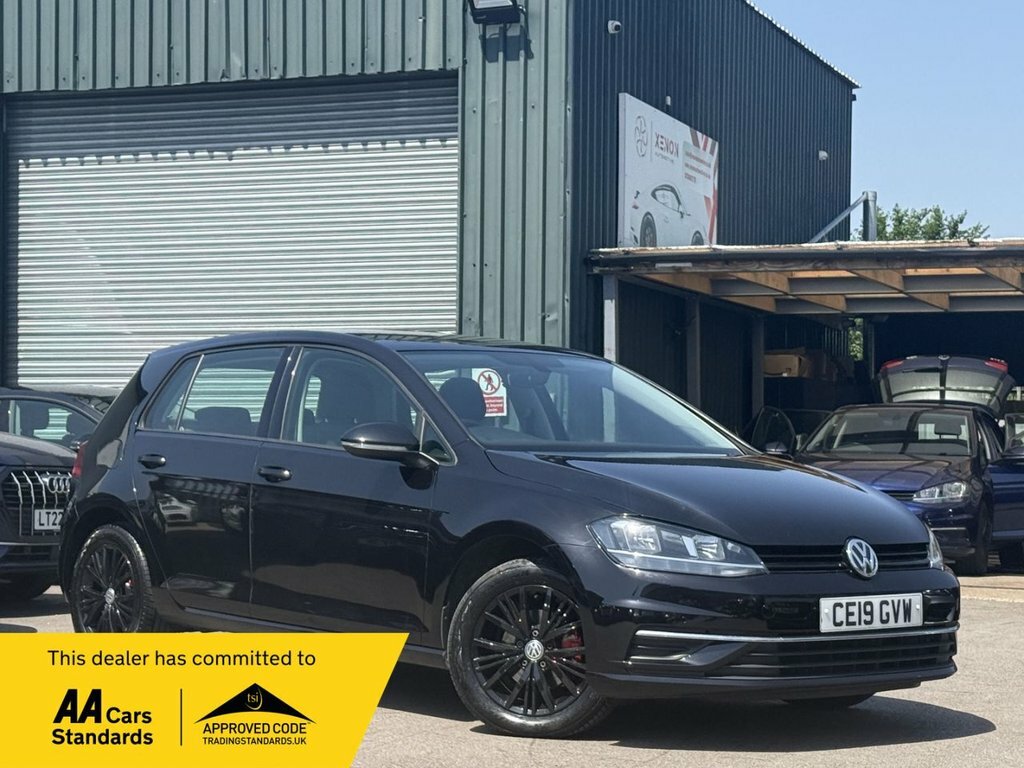 Volkswagen Golf 1.6L Se Nav Black