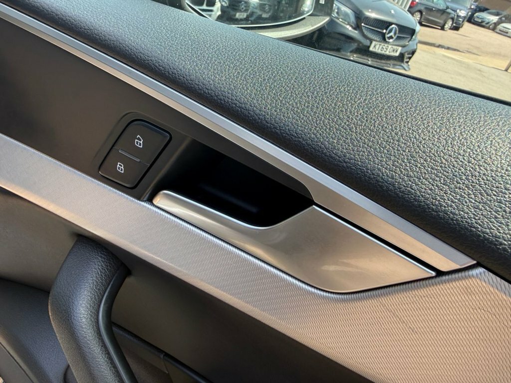 Audi A5 40 Tfsi S Line S Tronic White #37