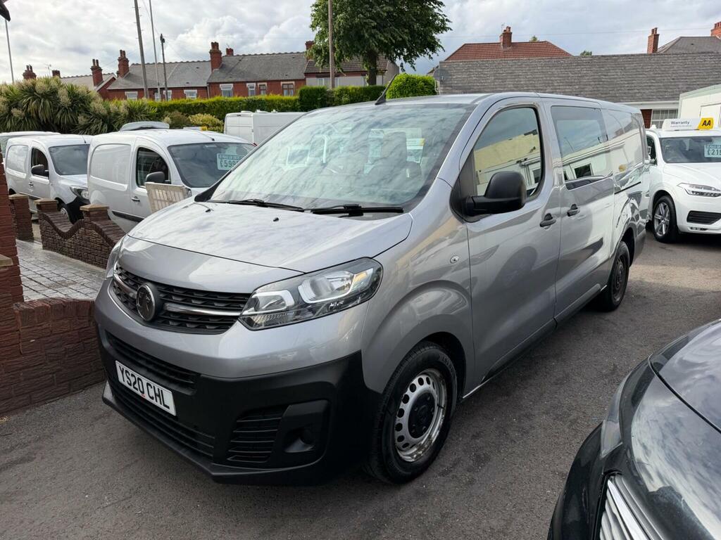 Vauxhall Vivaro 2.0 Turbo D 3100 Edition Crew Van L2 H1 Euro 6 S Grey
