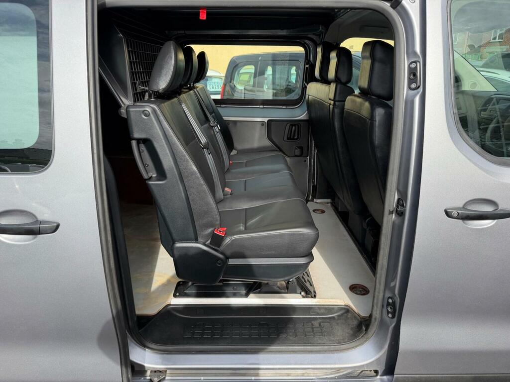 Vauxhall Vivaro 2.0 Turbo D 3100 Edition Crew Van L2 H1 Euro 6 S YS20CHL Grey #6