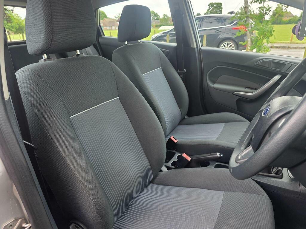 Ford Fiesta Titanium Hatchback Blue #15