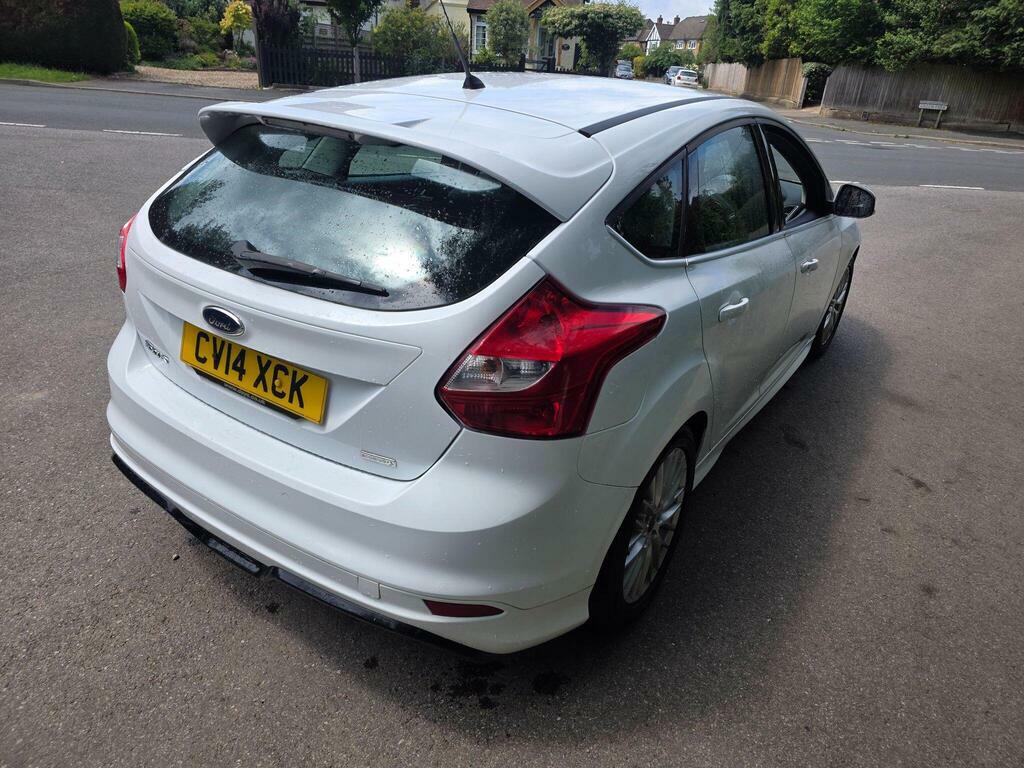 Ford Focus 1.6 Zetec Euro 5 White #10