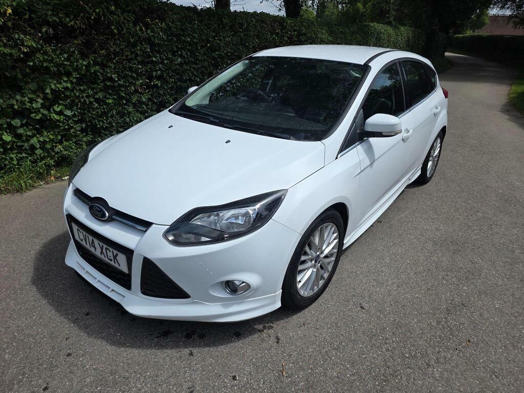 Ford Focus 1.0T Ecoboost Zetec S Euro 5 S S White #4