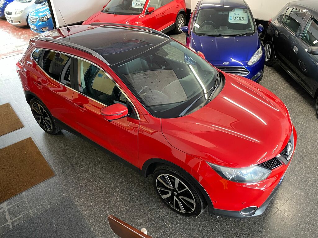 Nissan Qashqai 1.2 Dig-t Tekna Suv Xtron 2Wd Euro 6 S DP16KKR Red #4