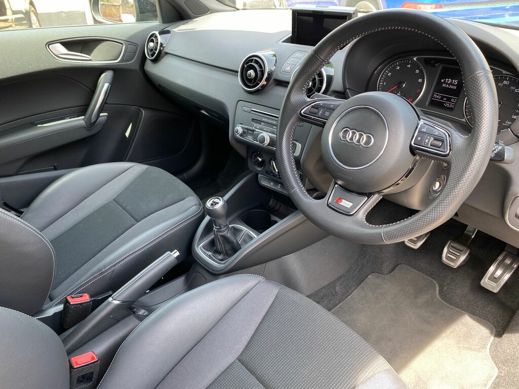 Audi A1 1.4 Tfsi S Line Sportback Euro 6 Black #3
