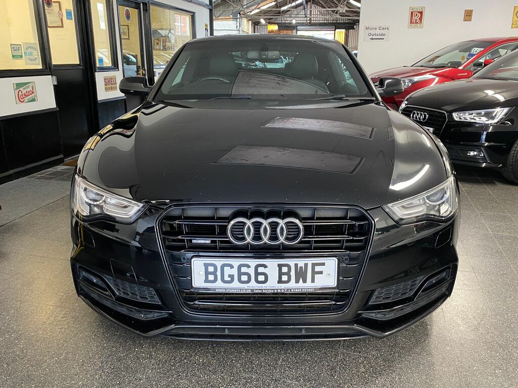 Audi A5 2.0 Tfsi Black Edition Plus Coupe Manua Black #4