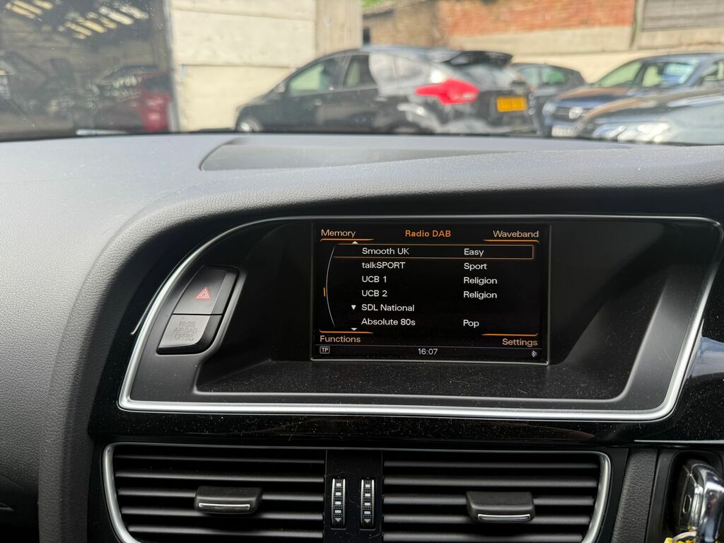 Audi A5 2.0 Tdi Black Edition Plus Multitronic Euro 6 Ss White #8