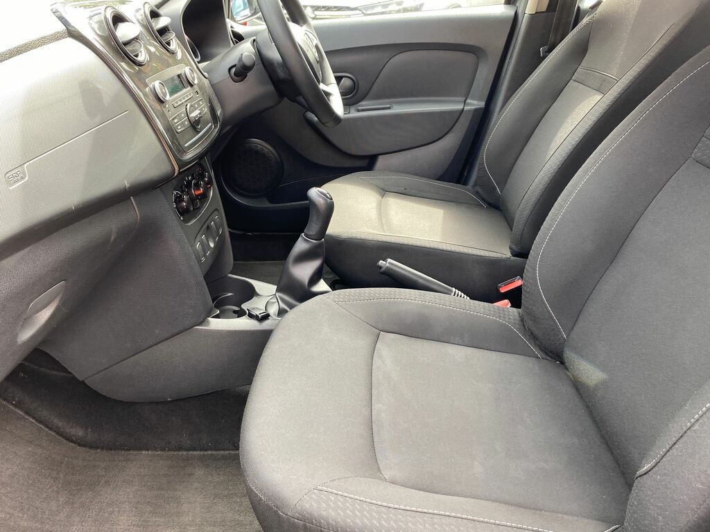 Dacia Sandero 0.9 Tce Essential 2018 White #18