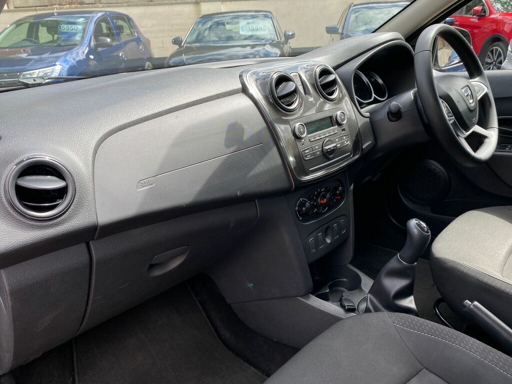 Dacia Sandero 0.9 Tce Essential 2018 White #19