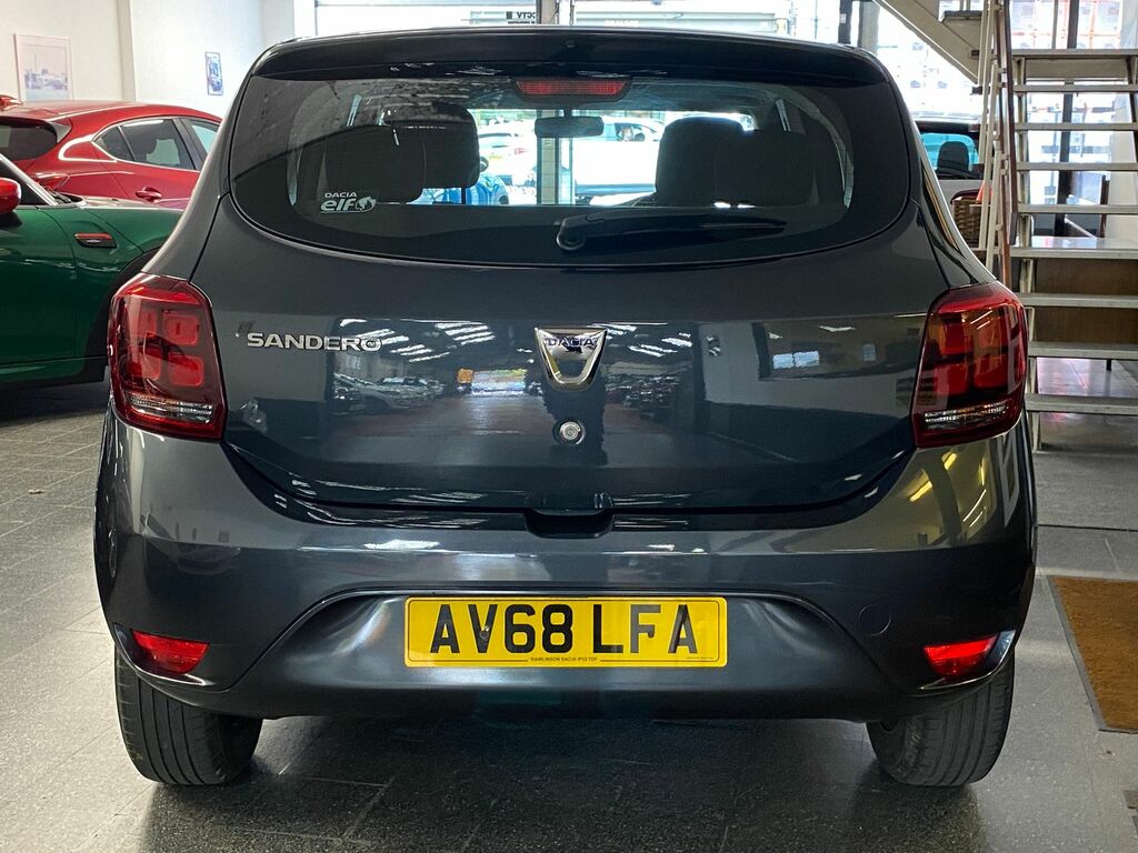 Dacia Sandero 0.9 Tce Essential 2018 White #9