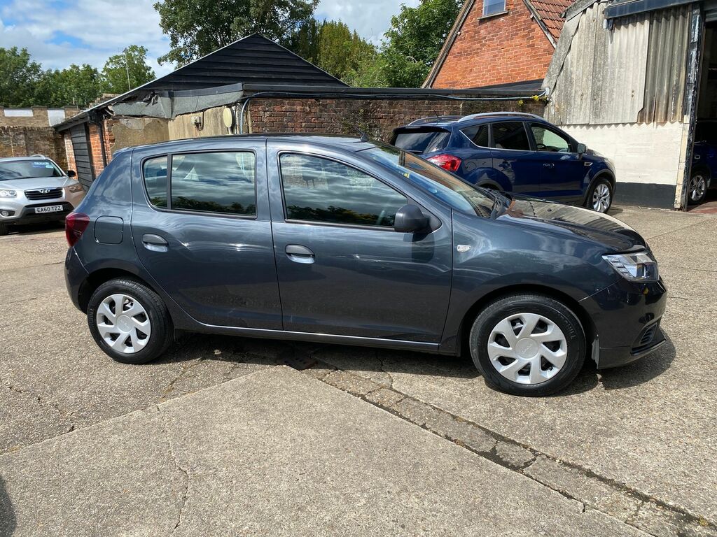 Dacia Sandero 0.9 Tce Essential 2018 White #25