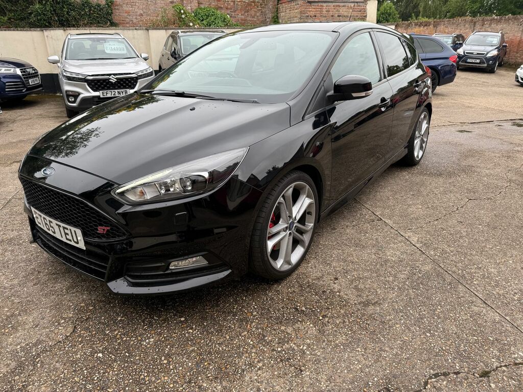 Ford Focus 2.0T Ecoboost St-3 Hatchback Eur Black #3