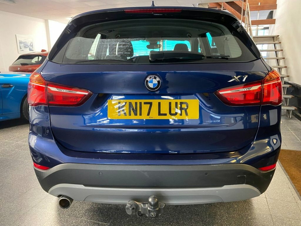 BMW X1 2L Sport White #9