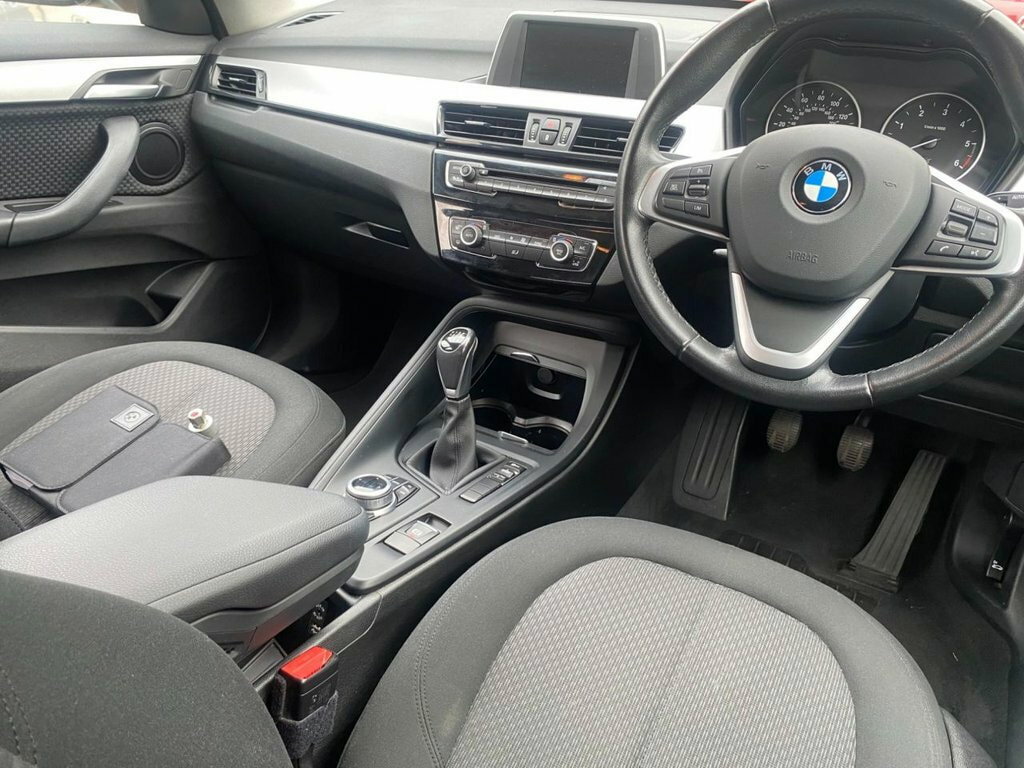 BMW X1 2L Sport White #15