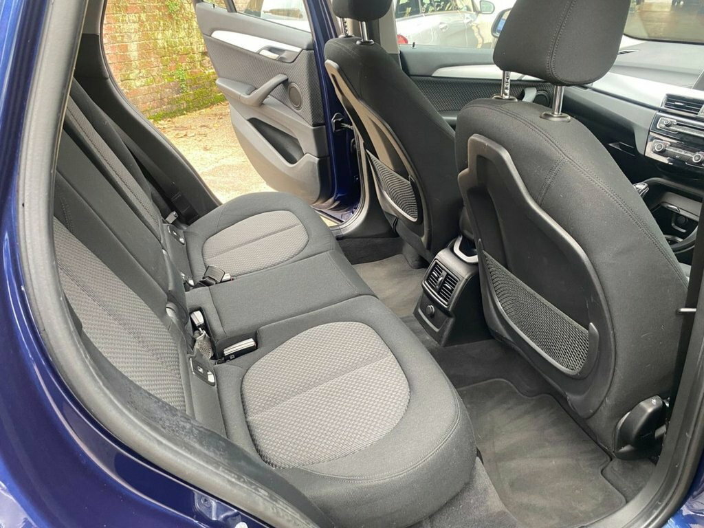 BMW X1 2L Sport White #17