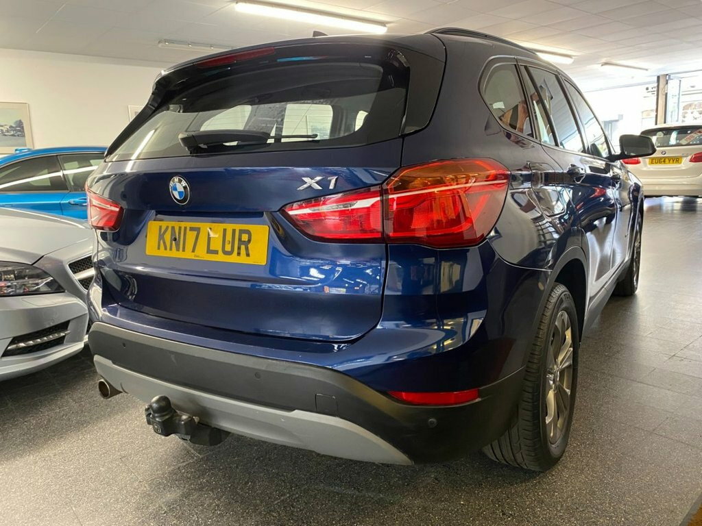 BMW X1 2L Sport White #10