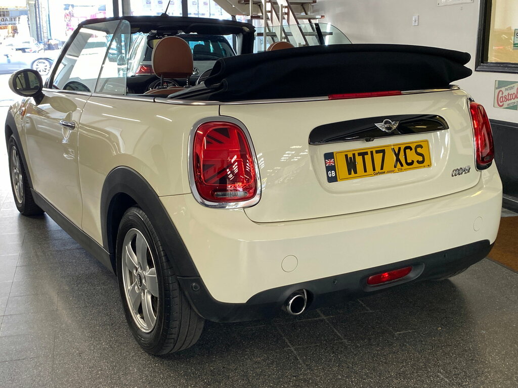 Mini Convertible 1.5 Cooper Convertible Euro 6 Ss White #2