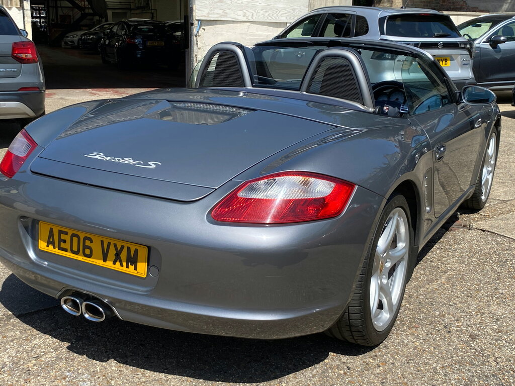 Porsche Boxster 3.2 986 S Convertible 255 Gkm, Silver #39
