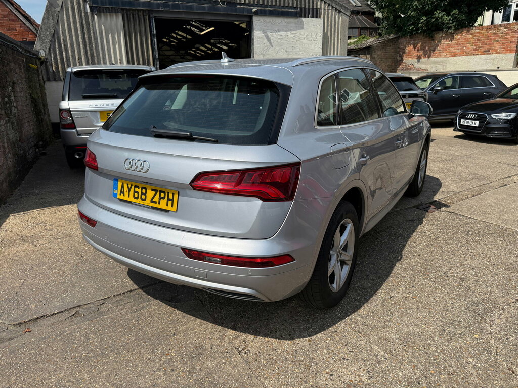 Audi Q5 2.0 Tfsi 45 Sport Suv S Tronic Quattro Silver #2