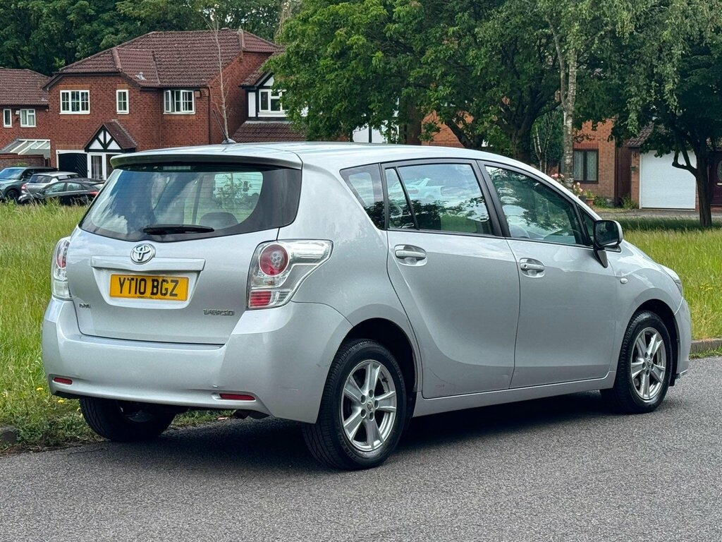 Toyota Verso 1.8 V-matic Tr Multidrive S Euro 4 Silver #6