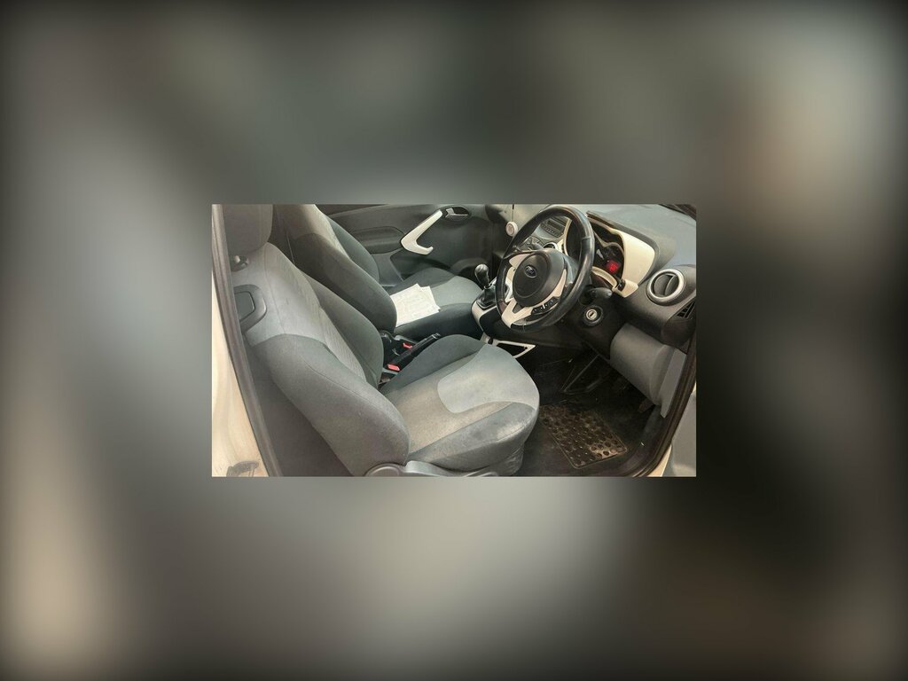Ford KA 1.2 Zetec Euro 5 Ss White #4