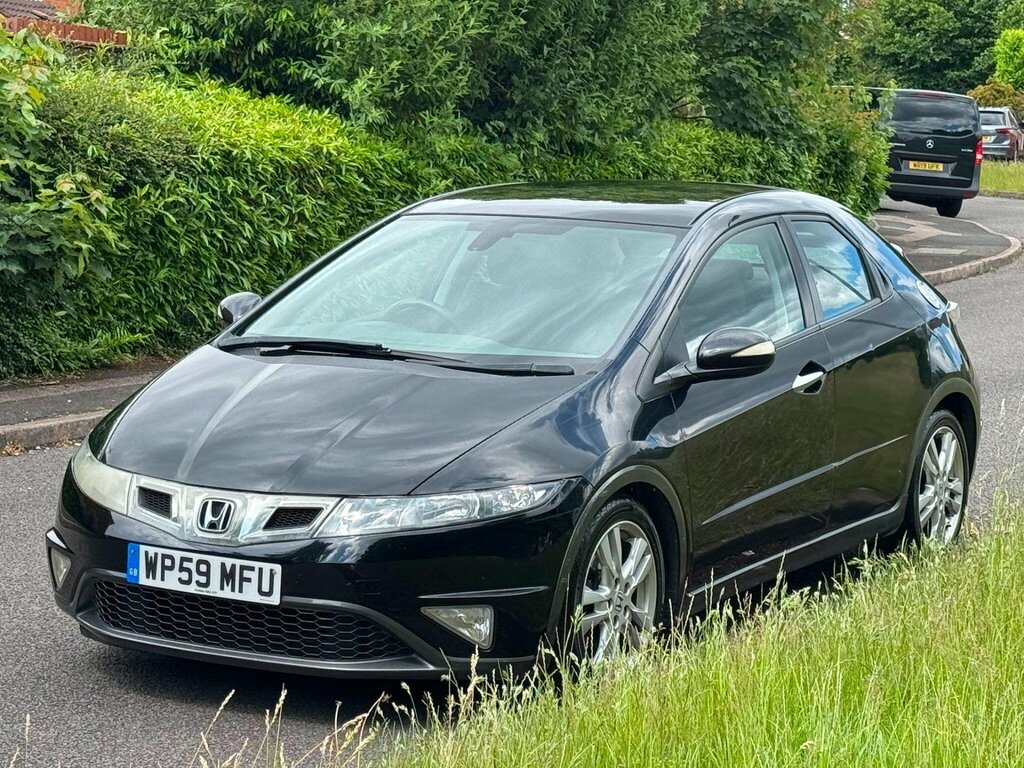 Honda Civic 1.8 I-vtec Es Black #2