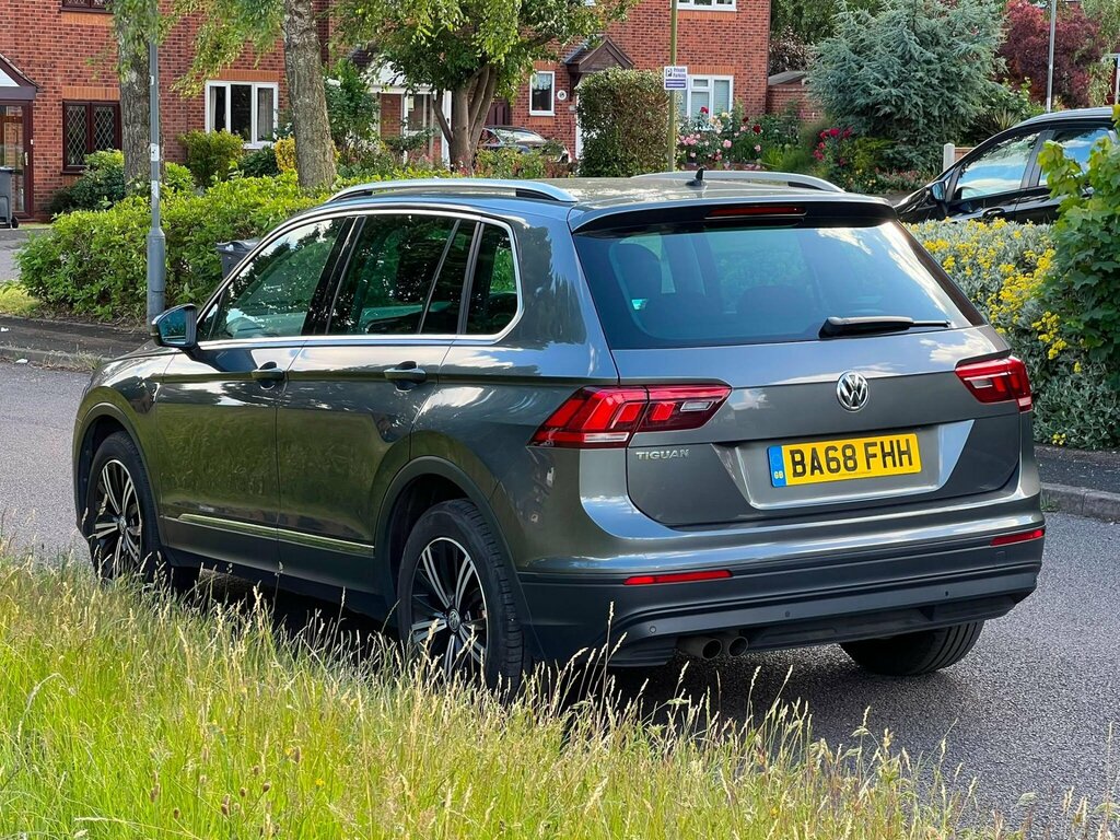 Volkswagen Tiguan 1.5 Tsi Evo Se Navigation Euro 6 Ss Grey #6