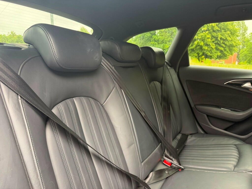 Audi A6 Avant Black Edition Blue #32