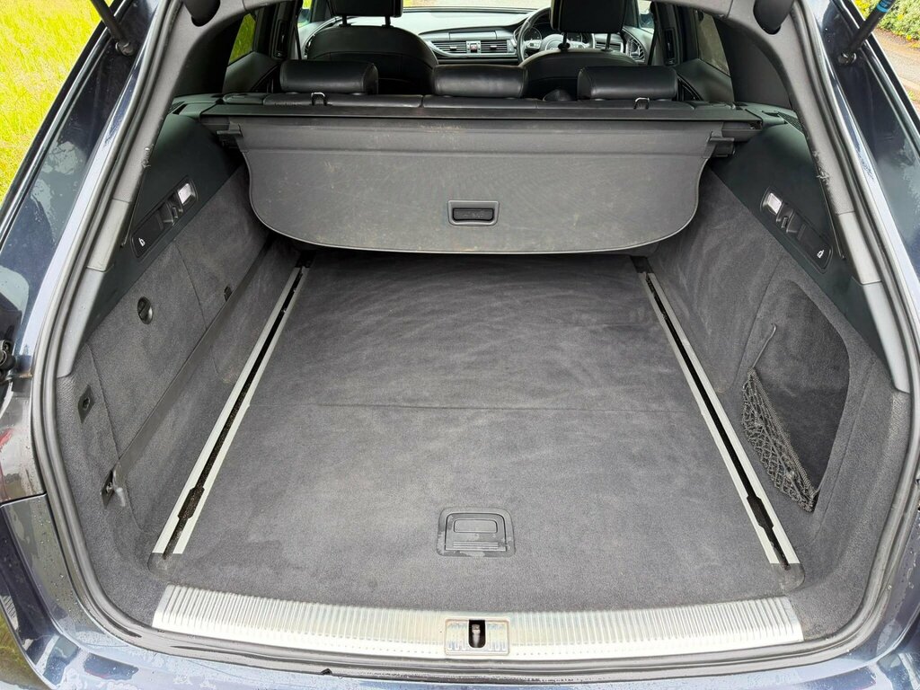 Audi A6 Avant Black Edition Blue #9