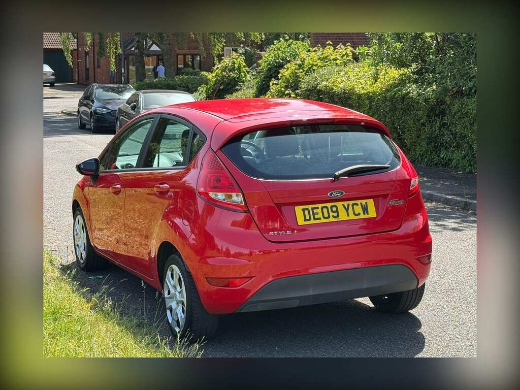 Ford Fiesta  Red #5