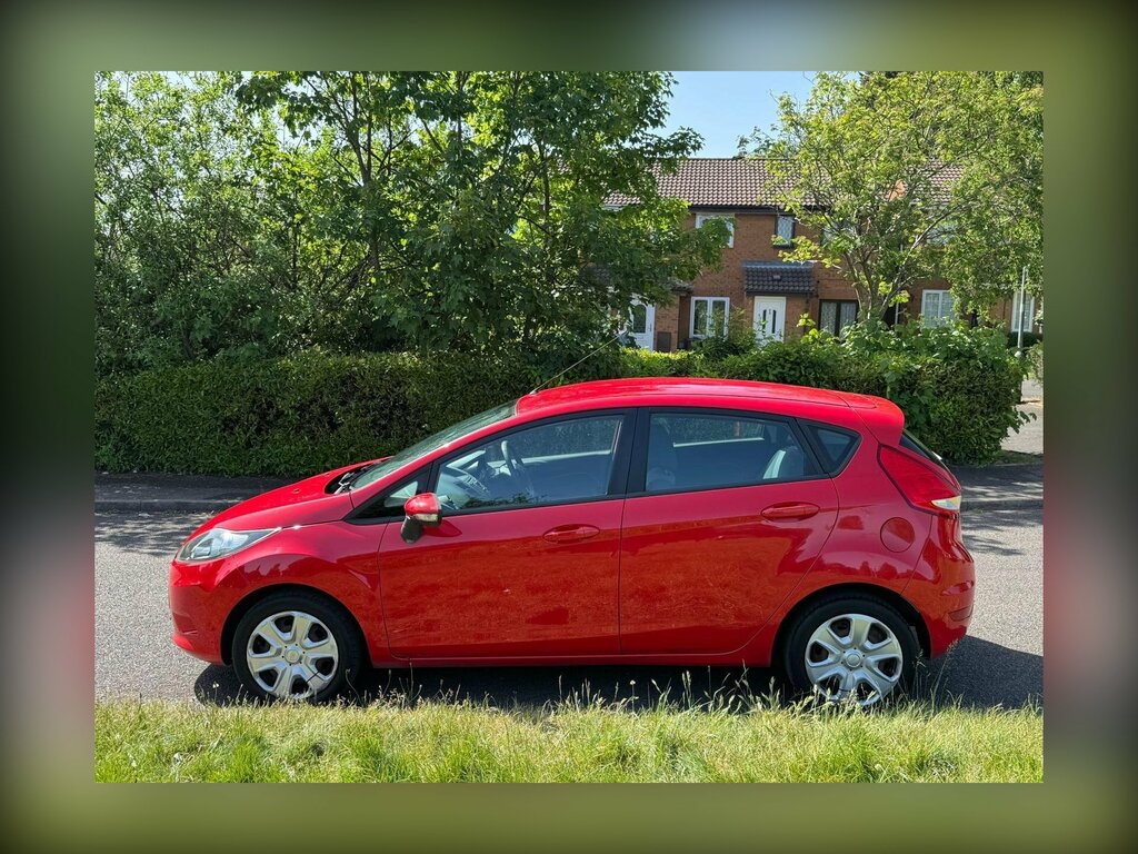 Ford Fiesta  Red #4