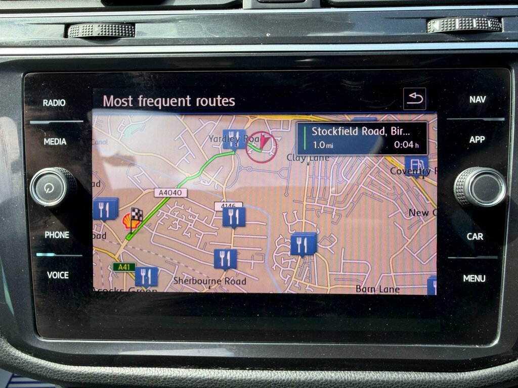 Volkswagen Tiguan Se Navigation Tdi Grey #16