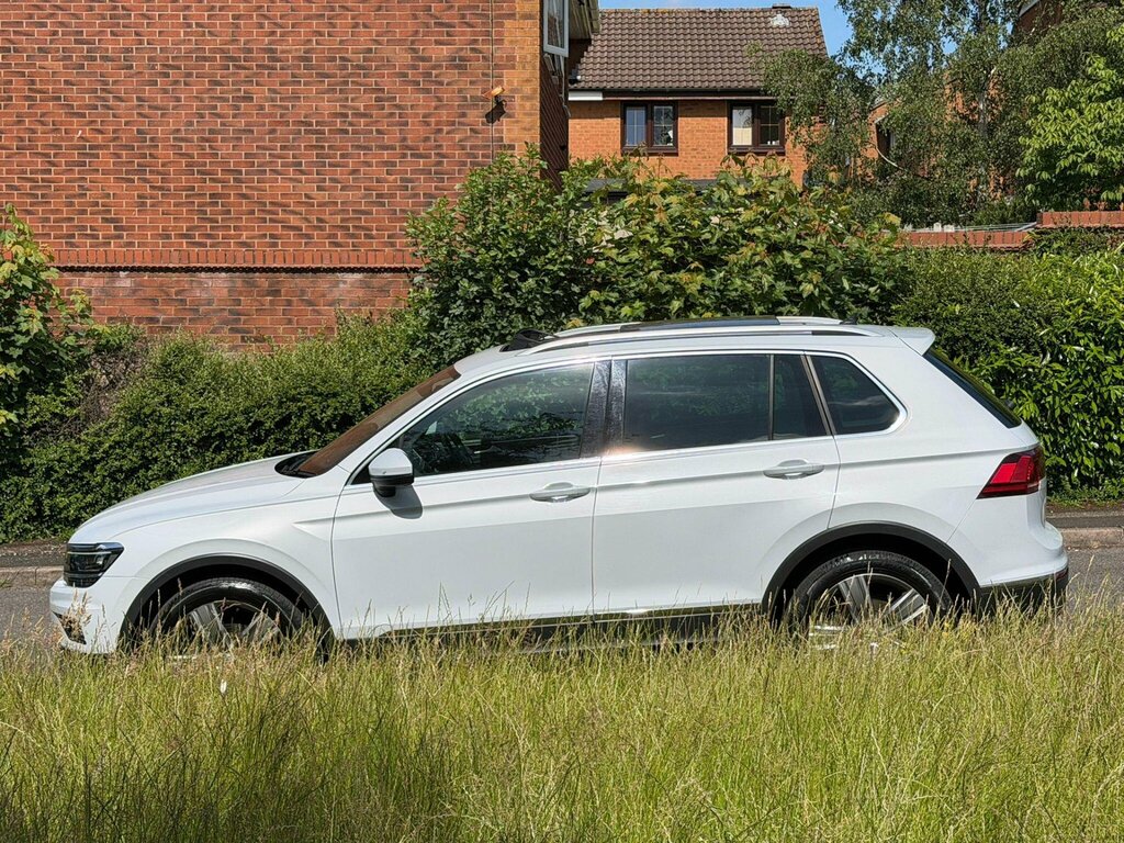 Volkswagen Tiguan 2.0 Tdi Sel Dsg Euro 6 Ss Silver #3