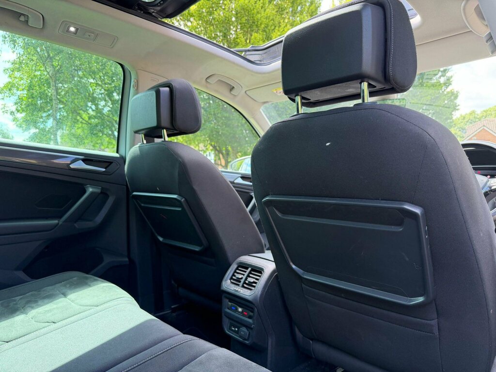 Volkswagen Tiguan Se Navigation Tdi Grey #29