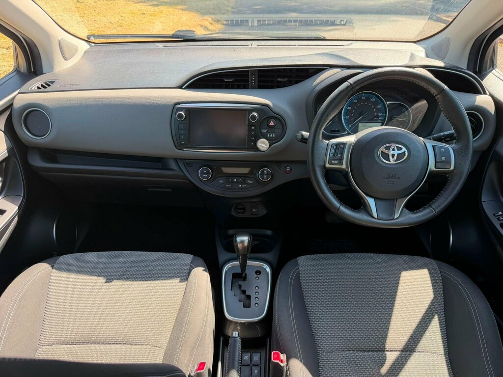 Toyota Yaris Icon Blue #10